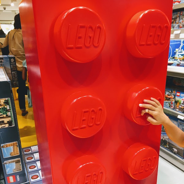 Lego store 1